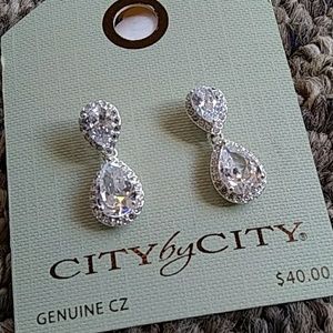 Cubic Zirconia gorgeous drop earrings